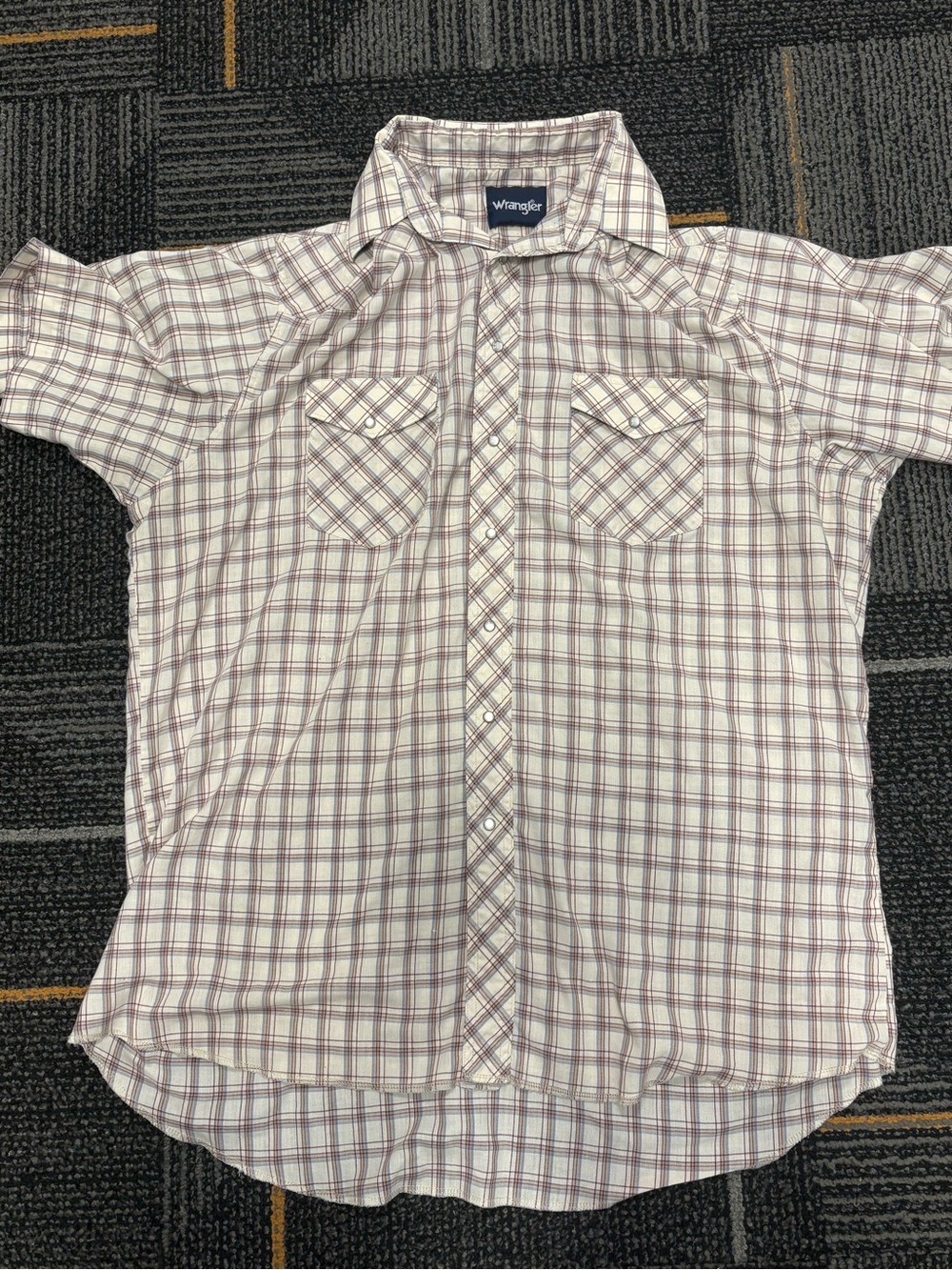 Vintage Wrangler Short Sleeve Plaid Shirt in White & Burgundy Pearl Snaps